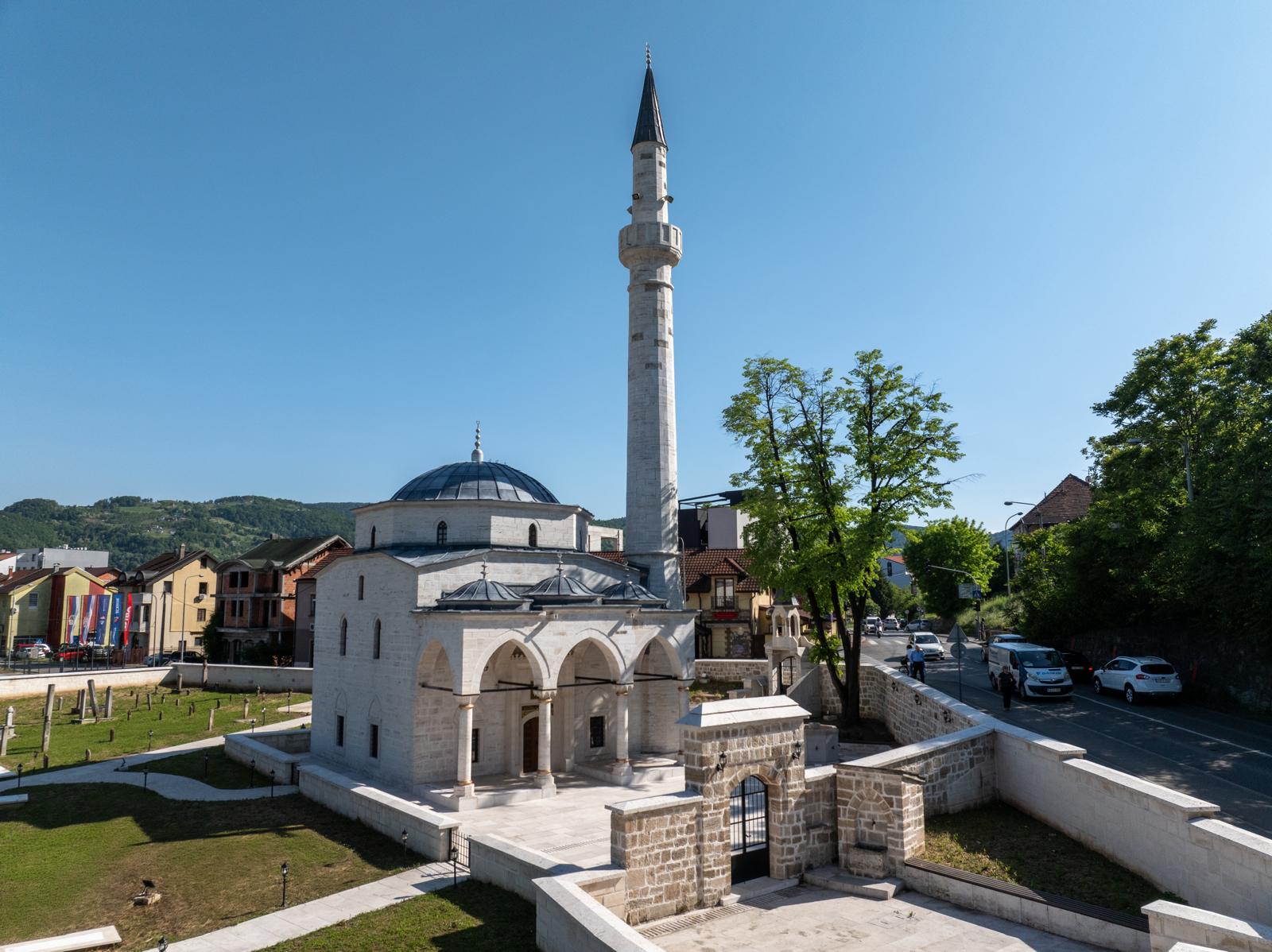 Arnaudija Mosque